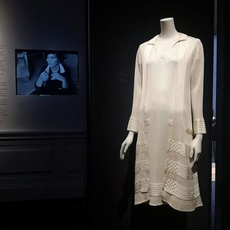 coco chanel premier tailleur|Simply beautiful! CHANEL at the Palais GALLIERA.